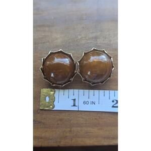 Vintage Hong Kong Amber Glass Cabochon Clip On Earrings Gold Tone Scalloped